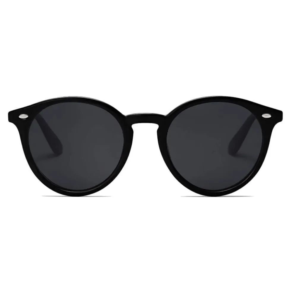 Round Retro Sunglasses    - Picture 2 of 3